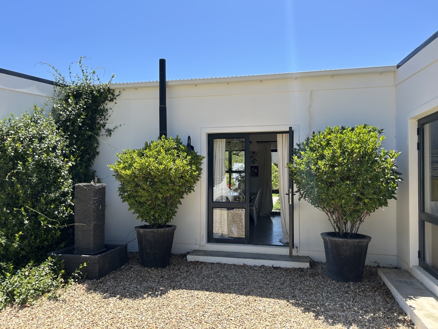 4 Bedroom Property for Sale in Mcgregor Western Cape